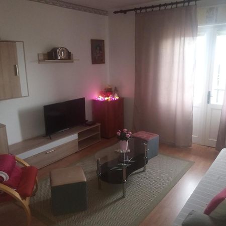 Apartman Petra Сень Екстер'єр фото