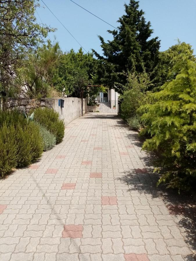 Apartman Petra Сень Екстер'єр фото