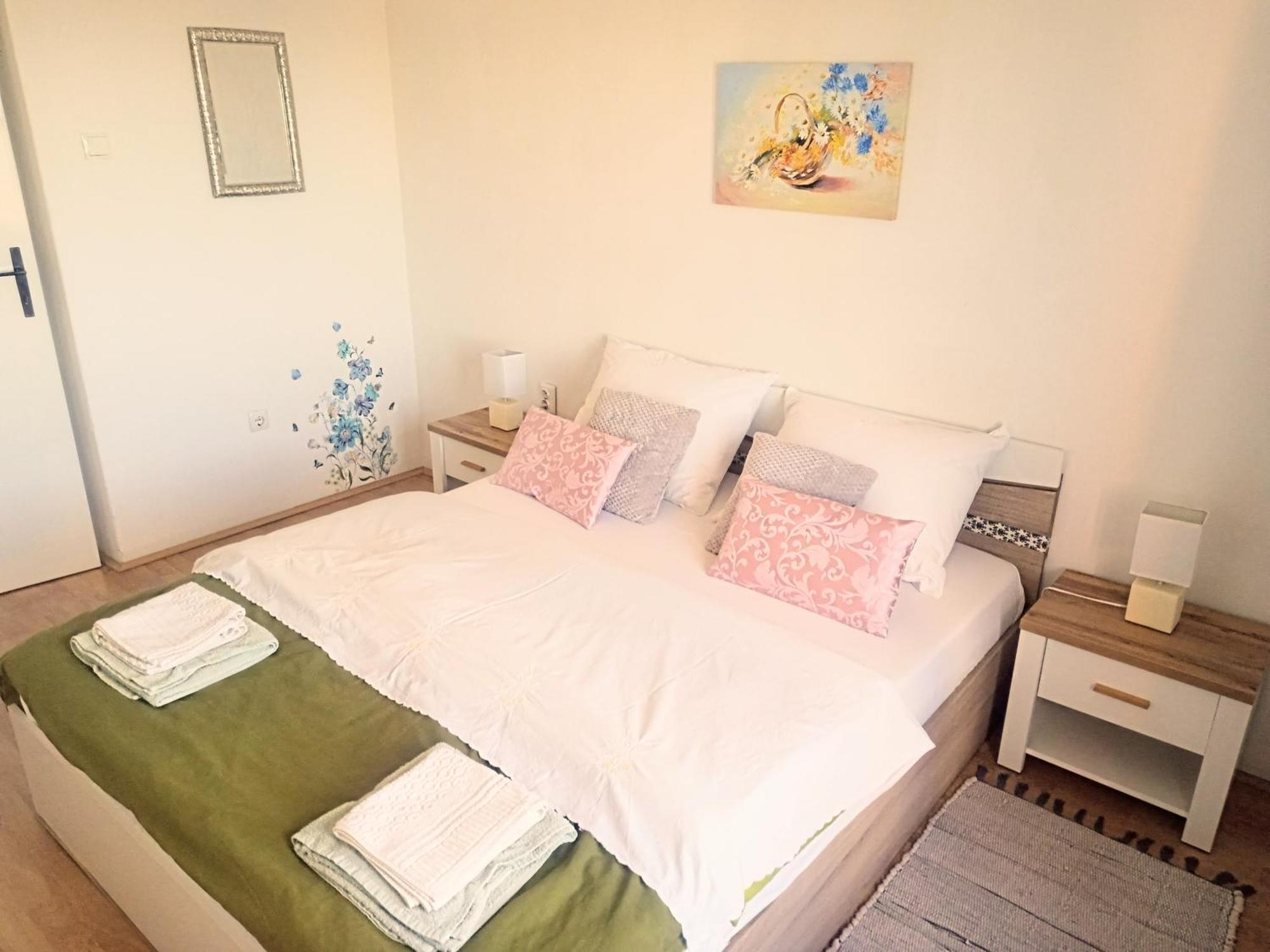 Apartman Petra Сень Екстер'єр фото
